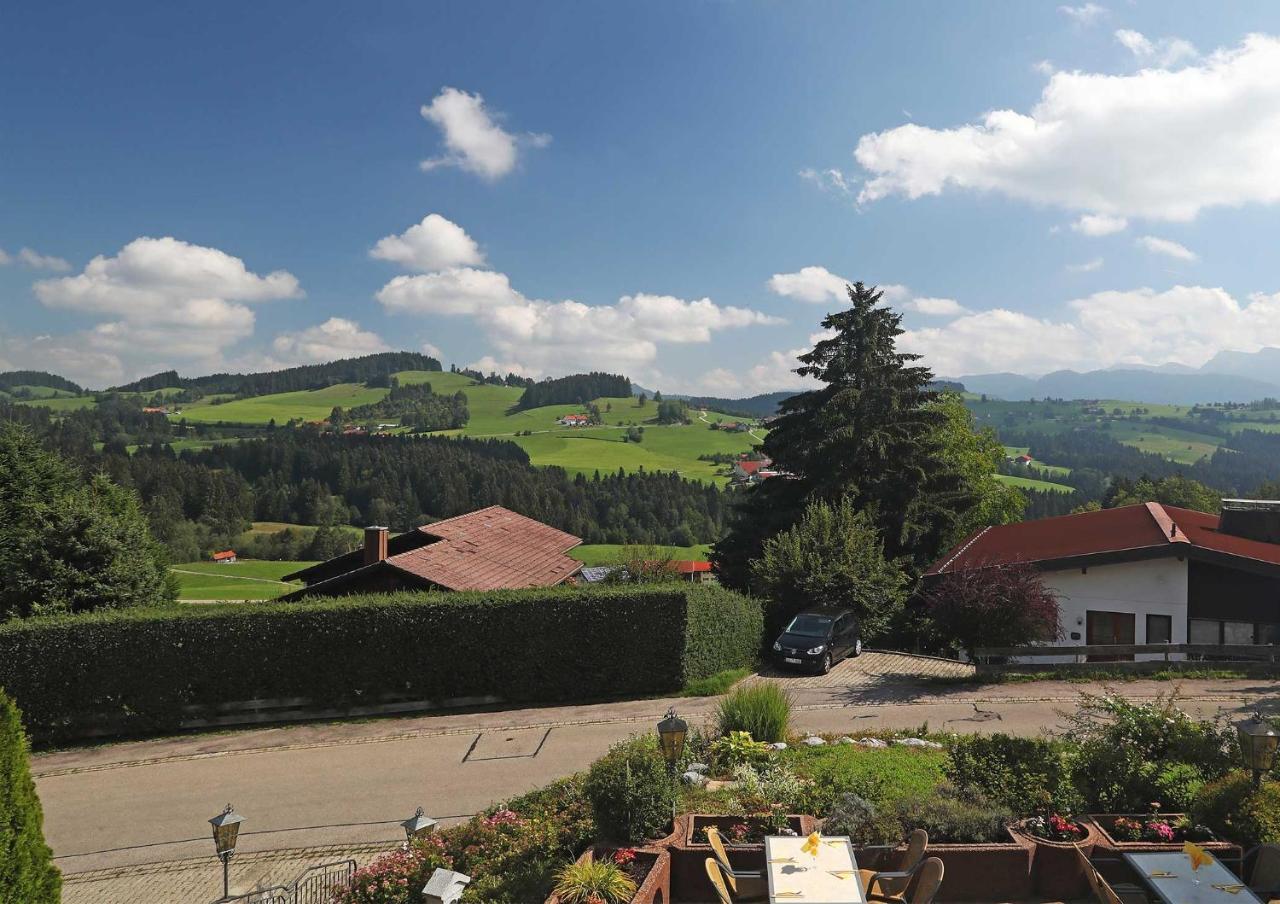 Allg\u00E4u Landhotel Oberreute Exterior foto